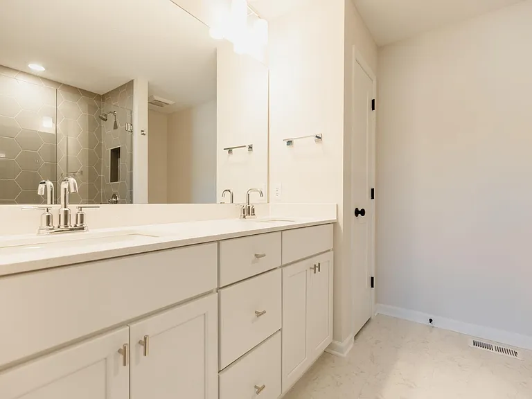 10268 Arrowwood Path — Photo 40