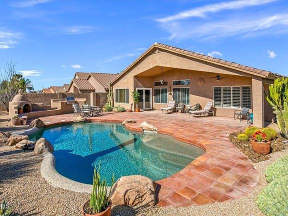 3rd image of 33223 N SYMER Drive