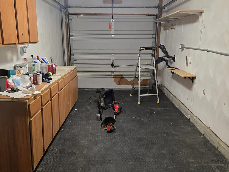 403 Judges Ct — Photo 17