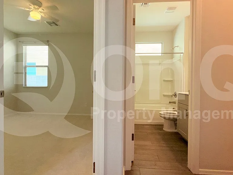 14664 W Valentine St — Photo 12
