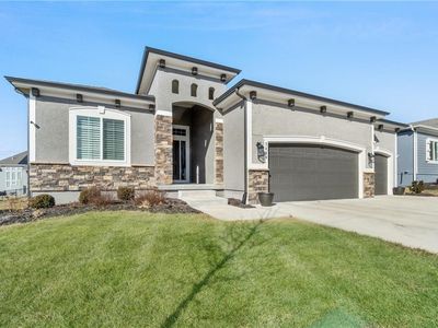 7460 NW Chambers Ct, Kansas City, MO, 64152