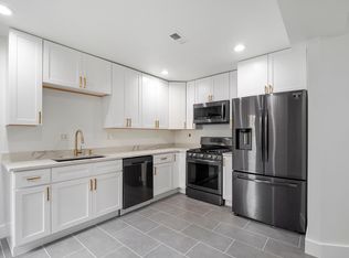 730 Newton Pl NW, Washington, DC 20010