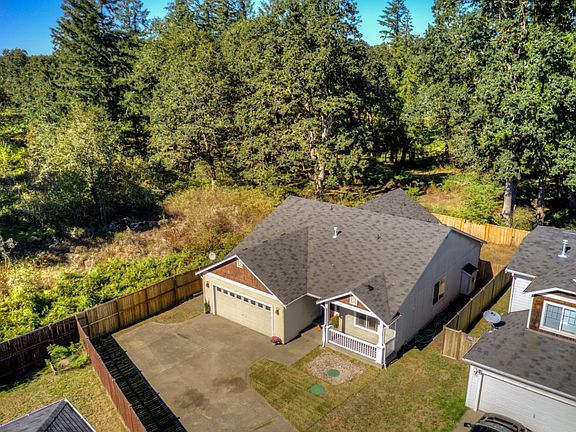 4th image of 15119 105th Ave SE