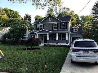 1110 Concord Dr, Haddonfield, NJ 08033