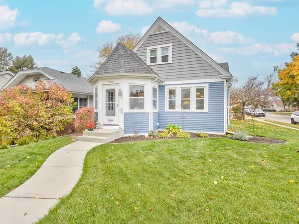 1103 20th St, Rockford, IL 61104