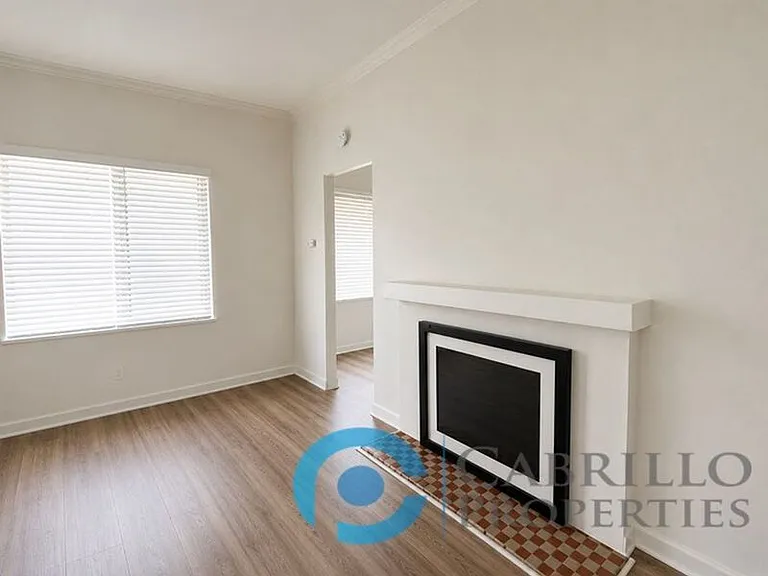3939 7th Ave #4 — Photo 2