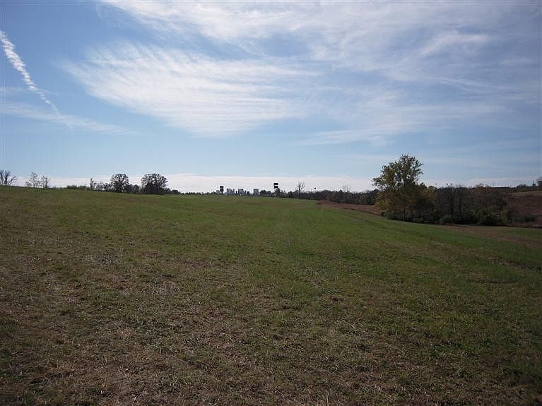 2nd image of 1509 Us Highway 421