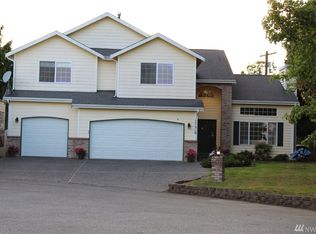 17510 Gravenstein Rd, Bothell, WA 98012