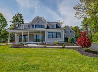 143 Main St, Kennebunkport, ME 04046