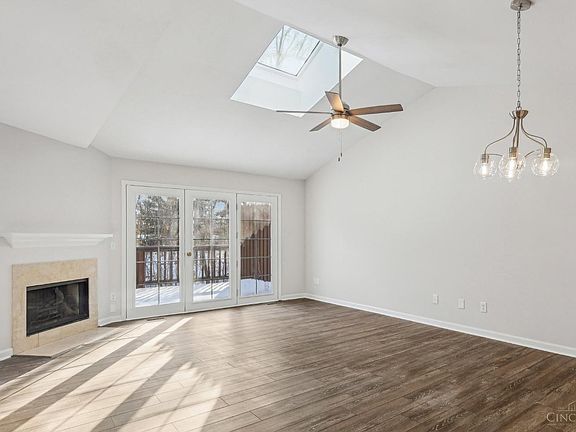 3rd image of 5043 Bristol Ct