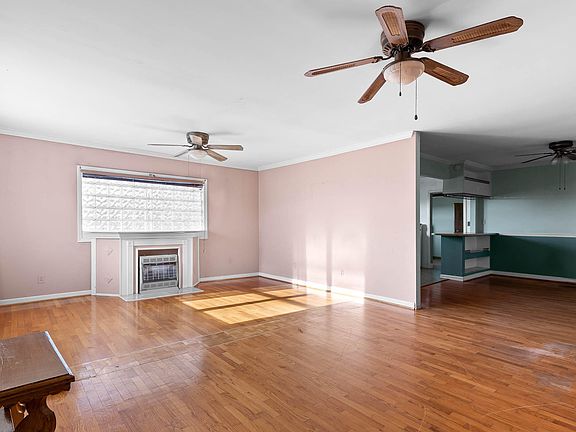 3rd image of 106 Hamilton Ave
