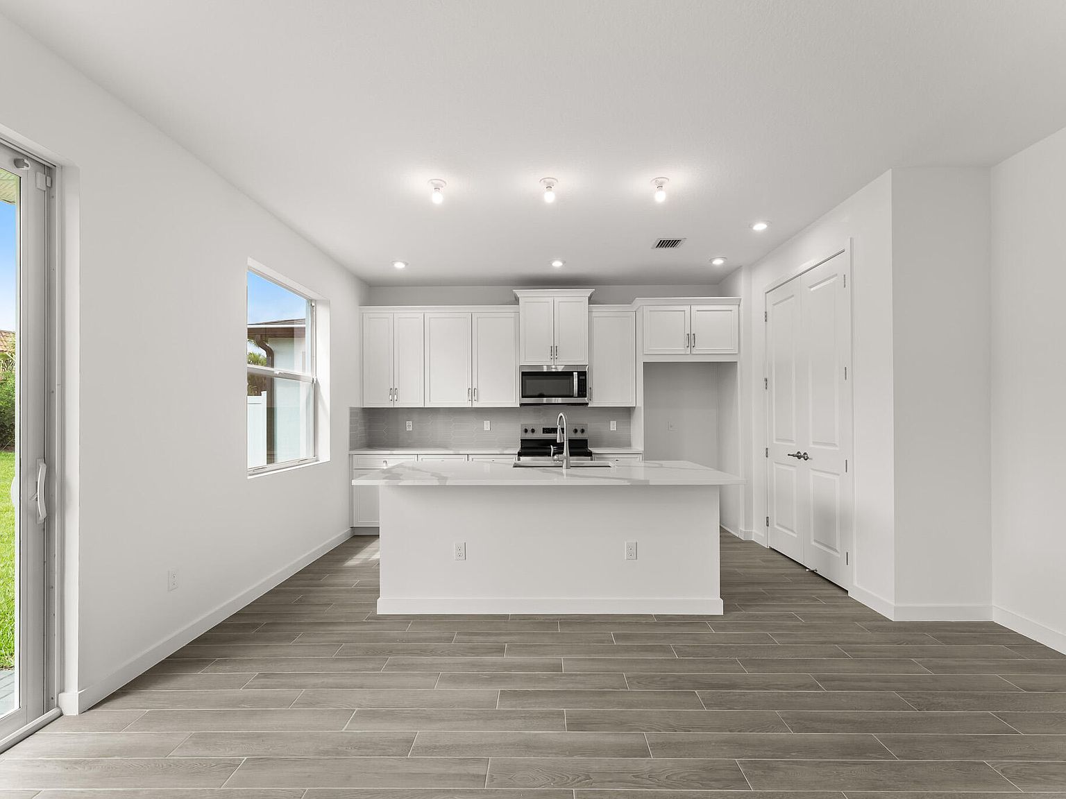 7284 CLAUDELLE Street — Forest Oaks Golf Club