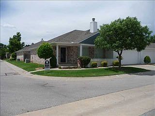 5th image of 4231 Mariner Dr
