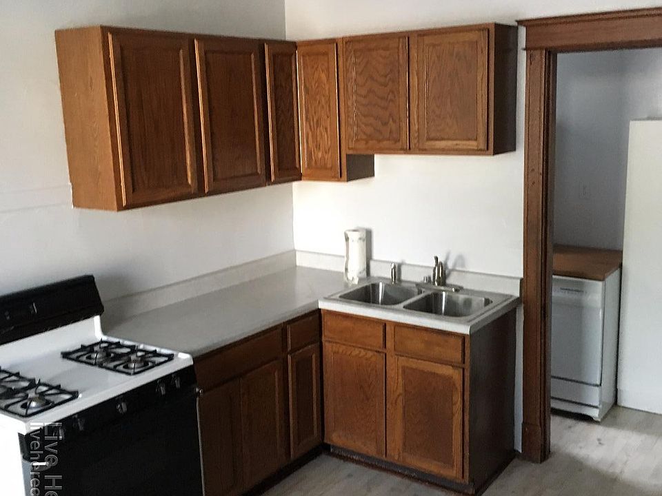 1st image of 5300 N Glenwood Ave #2