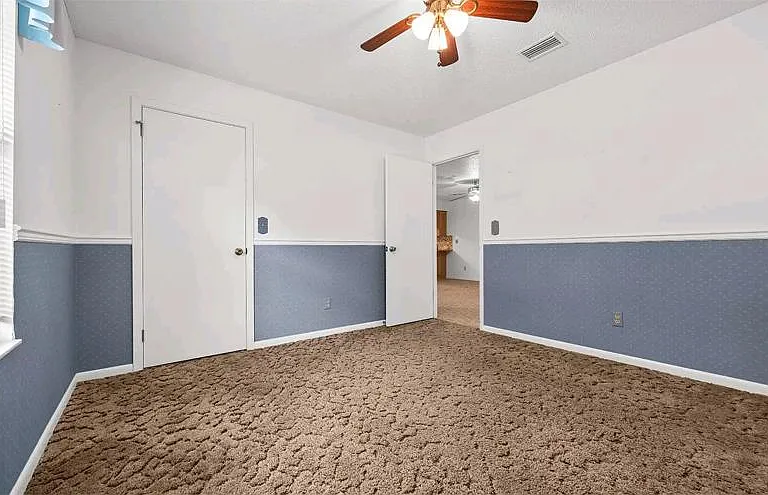 233 SE Sandia Way — Photo 11