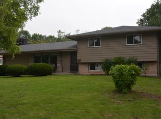 508 S Tower Dr, Port Washington, WI 53074