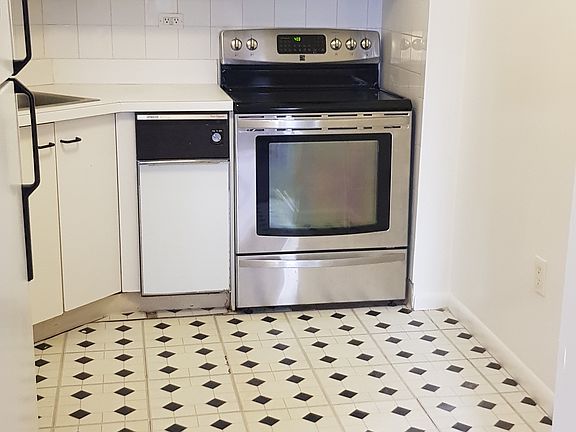 2nd image of 75 McKinley Ave APT B1-10