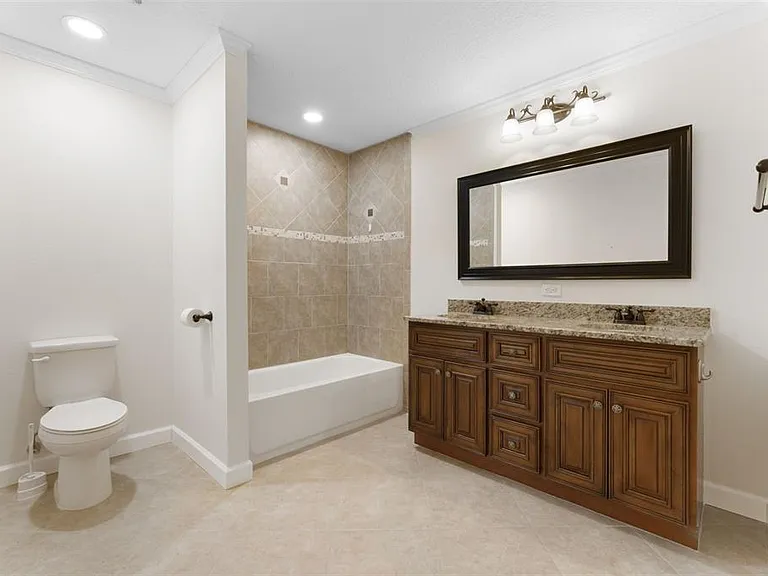 4727 W Bay Vista Ave — Photo 23