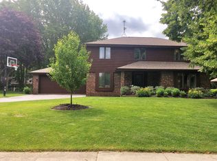 637 Upper Rd, Kohler, WI 53044