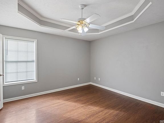 3rd image of 17 Azalea Dr