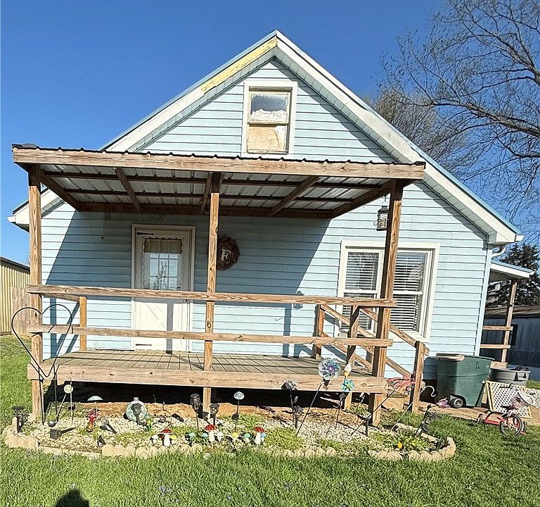 1st image of 1748 S Lawn Ave
