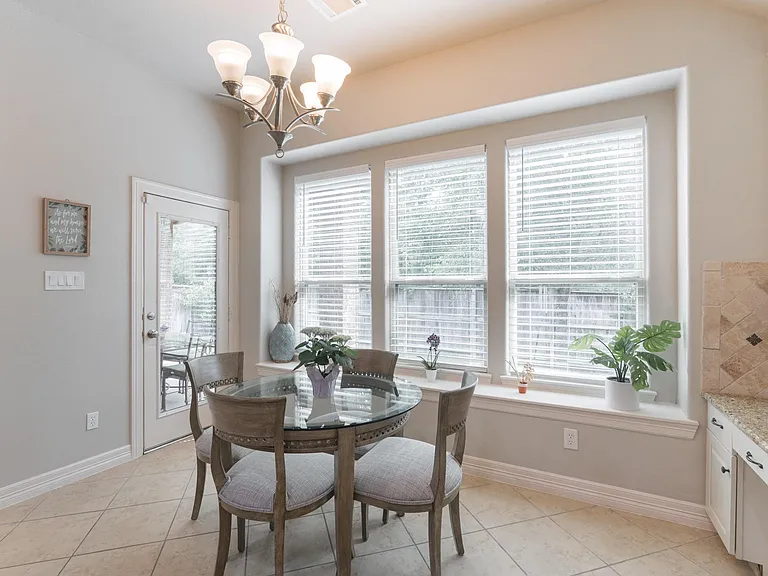 198 Hearthshire Cir — Photo 31