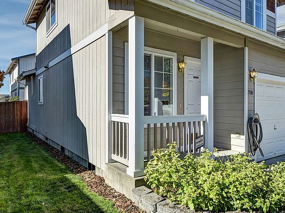 3rd image of 15016 45th Ave NE