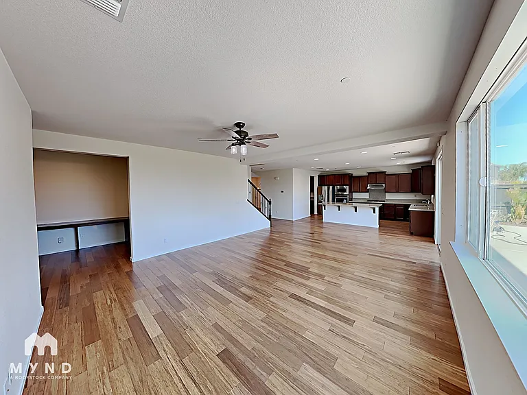2367 Hancock Dr — Photo 8
