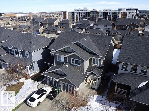 2nd image of 7485 Ellesmere Way