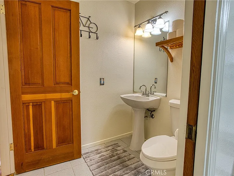 978 Balboa St — Photo 27