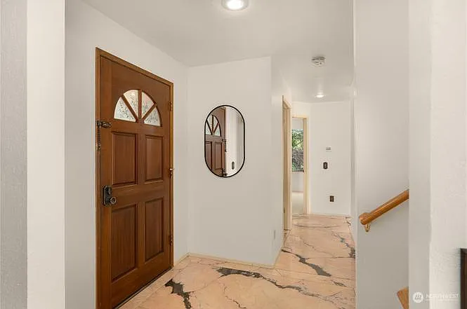 3909 NE 157th Pl — Photo 12