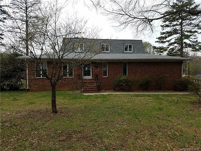 1st image of 419 W Charlotte Ave