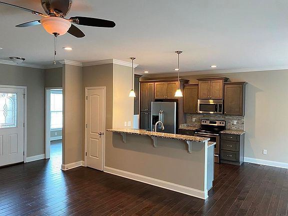 2nd image of 291 Leon Dr