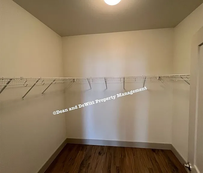 New Luxury Rentals In The Heart of Largo — Photo 22