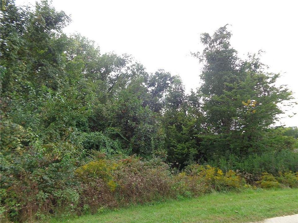 1st image of 840 Deer Field Dr