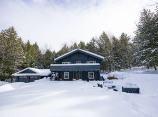 528 Pinnacle Rd, Stowe, VT 05672
