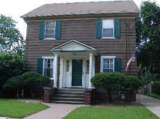 467 Simms St, Aurora, IL 60505