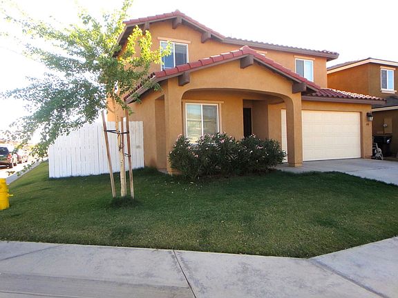 2nd image of 606 Flying Cloud Dr
