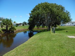 1181 Barefoot Cir, Barefoot Bay, FL 32976