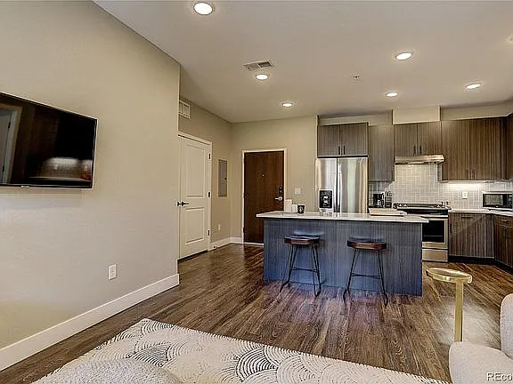 2729 W 28th Ave #202 — Photo 8