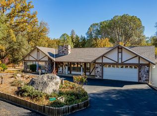38919 Marigold Ln, Oakhurst, CA