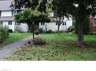 64 Oldefield Farms, Enfield, CT 06082