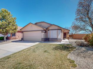 753 Sunny Meadows Dr NE, Rio Rancho, NM 87144