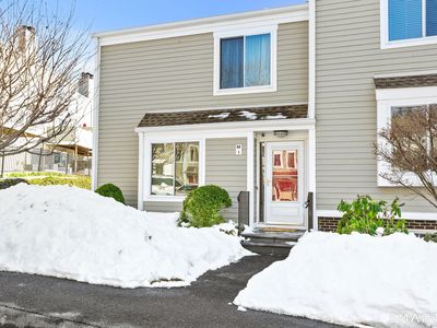 71 Aiken Street APT M1, Norwalk, CT, 06851