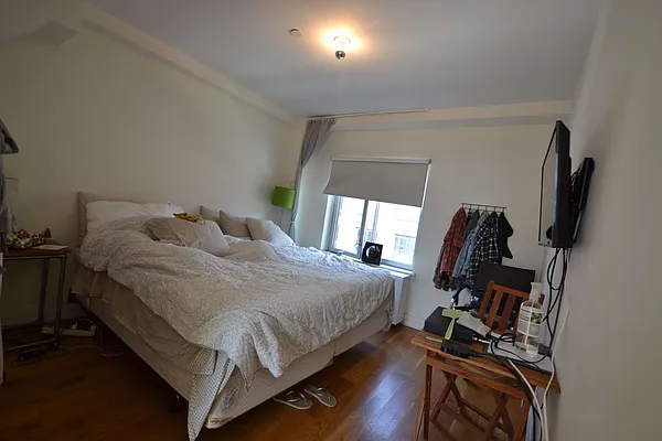 Rented by Bold Marketing | media 28