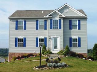 208 Compass Ct, Mc Donald, PA 15057