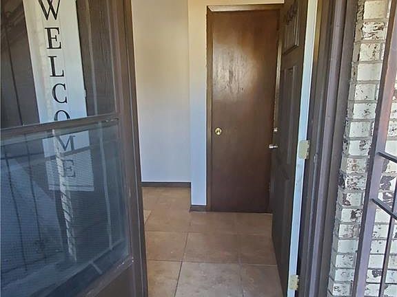4th image of 1506 Missouri Ave