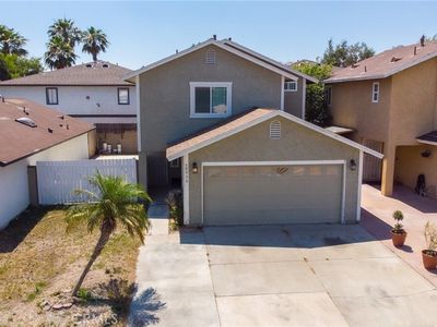 8936 Summerwood Way, Fontana, CA, 92335