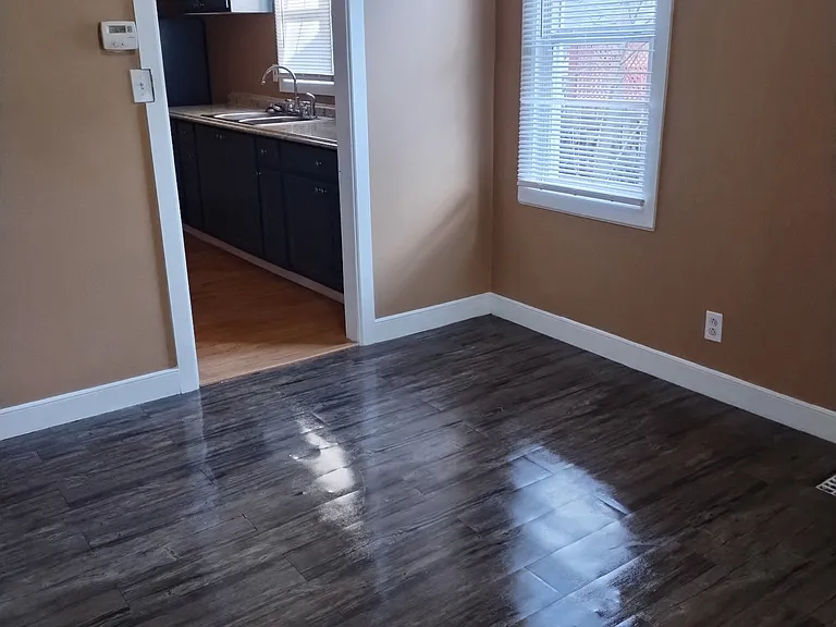 2641 Brown St — Photo 3