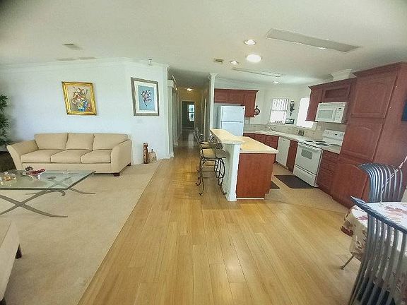 3rd image of 4143 68th St N #880